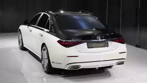 2021 Mercedes-Benz Maybach S 500 4Matic Long, Opalith White Bright and Black Exterior