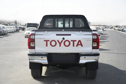 Toyota hilux SR.5 2.7L Petrol 2025 Model Year White Exterior 
