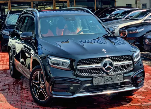 Mercedes-Benz GLB 200 1.3L Petrol 2025 Model Year Black Color Exterior