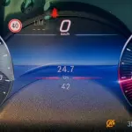 Mercedes-Benz GLB 200 1.3L Petrol 2025 Model Year Black Color Exterior - Thumbnail 10