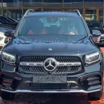 Mercedes-Benz GLB 200 1.3L Petrol 2025 Model Year Black Color Exterior - Thumbnail 2