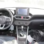 Toyota Raize 1.0L Turbo 2WD G 2025 Model Year White Color - Thumbnail 14