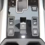 Nissan X-Terra 2.5L Petrol 4WD LE Platinum 2025 Model Year White Color - Thumbnail 12