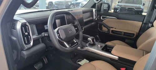 Jetour T2 Luxury 2025 Model Year Beige Color Exterior 