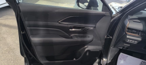 Toyota Grand Highlander 2.5L Hybrid 2025 Model Year Black Color Exterior 