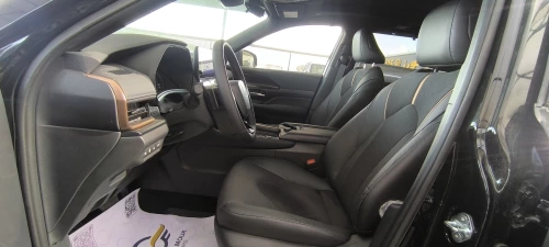 Toyota Grand Highlander 2.5L Hybrid 2025 Model Year Black Color Exterior 