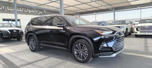 Toyota Grand Highlander 2.5L Hybrid 2025 Model Year Black Color Exterior 