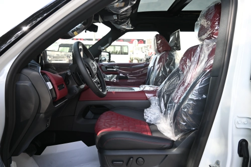 Nissan Patrol LE Titanium 3.5L 2025 - White - Export Ready - Carsooq