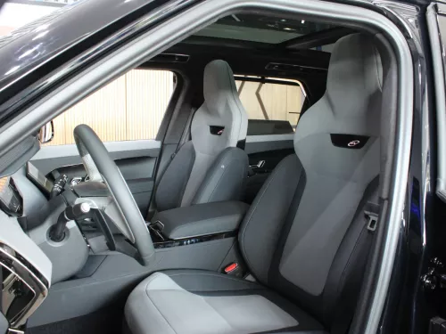 Range Rover Sport SV 4.4L V8 2025 - Black - Warranty - Carsooq
