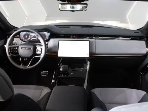 Range Rover Sport SV 4.4L V8 2025 - Black - Warranty - Carsooq
