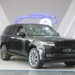 Range Rover SE 3.0L I6 2025 - Black - with Warranty - Carsooq - Thumbnail 2
