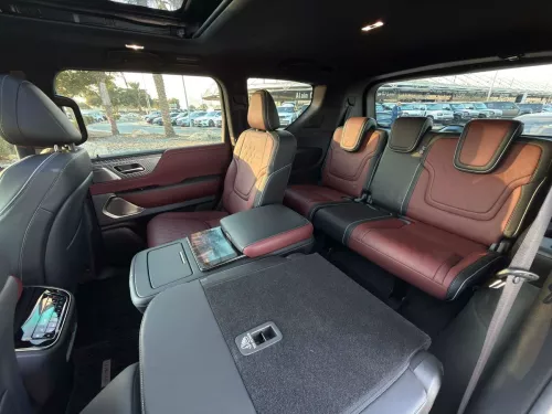Infiniti QX80 Luxury 5.6L V8 2025 - Grey Exterior - Carsooq