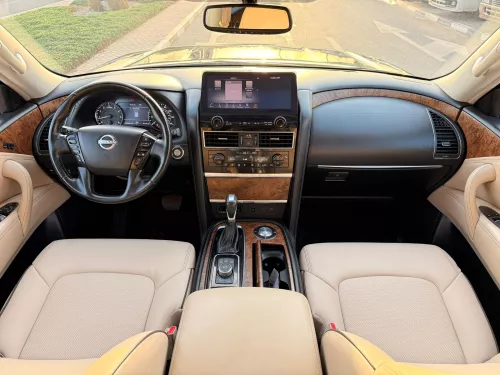 Nissan Armada SL 5.6L V8 2021 - Black - Carsooq