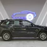 Jeep Grand Cherokee Limited 3.6L V6 2014 - Black - Carsooq - Thumbnail 6
