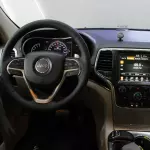 Jeep Grand Cherokee Limited 3.6L V6 2014 - Black - Carsooq - Thumbnail 14