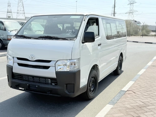 Toyota Hiace Standard Roof 15-Seater 2.7L 2025 -Old Shape - White - Carsooq