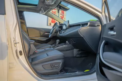 Toyota Corolla Elite 1.8L Petrol 2025 - White - Carsooq