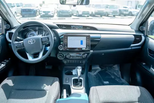 Toyota Hilux SR.5 2.4L Diesel 2025 - Automatic - White - Carsooq
