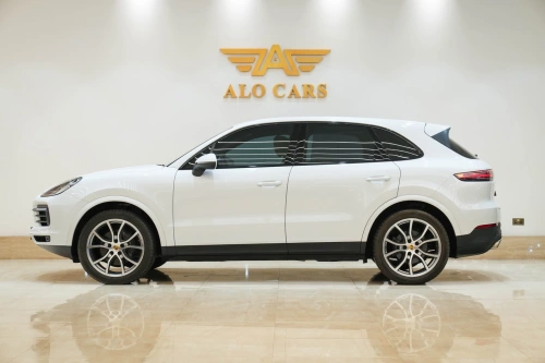 Porsche Cayenne 3.0L Petrol 2019 - White Exterior - Carsooq
