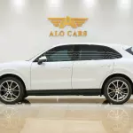 Porsche Cayenne 3.0L Petrol 2019 - White Exterior - Carsooq - Thumbnail 4