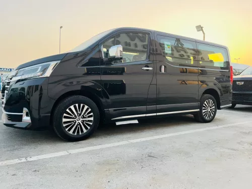 TOYOTA GRANVIA 3.5L PREMIUM 6 SEATER 2026