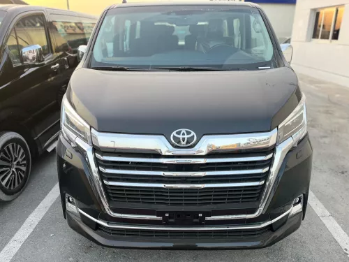 TOYOTA GRANVIA 3.5L PREMIUM 6 SEATER 2026