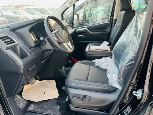 TOYOTA GRANVIA 3.5L PREMIUM 6 SEATER 2026