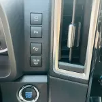 TOYOTA GRANVIA 3.5L PREMIUM 6 SEATER 2026 - Thumbnail 12