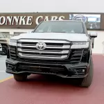 Toyota Land Cruiser 300 VX-S Petrol Twin Turbo 2025 - Black - Beige Interior - Carsooq - Thumbnail 3