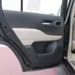 Toyota Land Cruiser 300 VX-S Petrol Twin Turbo 2025 - Black - Beige Interior - Carsooq - Thumbnail 19
