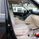 Toyota Land Cruiser 300 VX-S Petrol Twin Turbo 2025 - Black - Beige Interior - Carsooq - Thumbnail 21