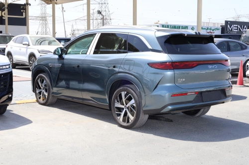 BYD Tang L Flagship Edition Fully Electric 2025 - Green - Carsooq