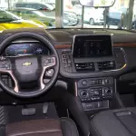 Chevrolet Suburban High Country 6.2L V8 2023 - Black - Carsooq - Thumbnail 11