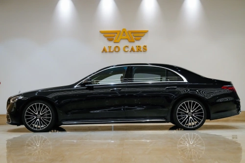 Mercedes-Benz S580 4Matic 4.0L V8 2022 - Black - Carsooq