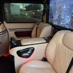 Mercedes-Benz V250 2.0L Petrol 2023 - Black Exterior - Carsooq - Thumbnail 7