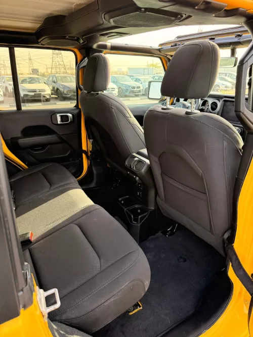 Jeep Wrangler Rubicon 3.6L Petrol V6 2020 - Yellow - Carsooq