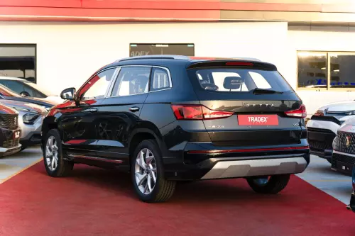 Jetta VS7 1.4L Petrol 2025 - Black Color - Carsooq