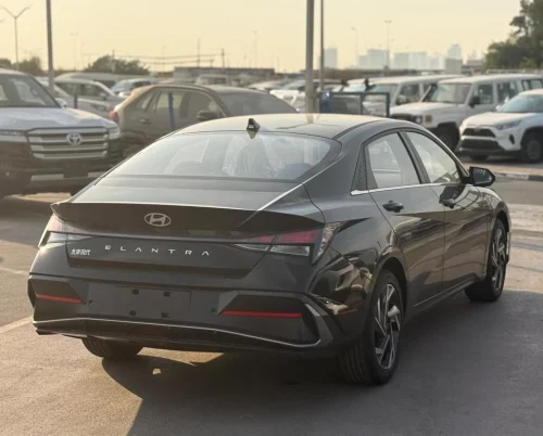 Hyundai Elantra 2.5L Petrol 2025 - Black - Carsooq