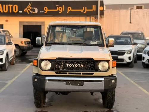 Toyota Land Cruiser LC79 Single Cab 2.8L 2025 - Beige - Carsooq