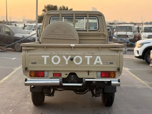 Toyota Land Cruiser LC79 Single Cab 2.8L 2025 - Beige - Carsooq