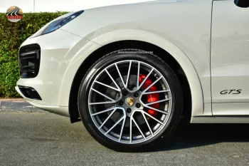2022 PORCHE CAYENNE GTS COUPE V8 4.0L PETROL
