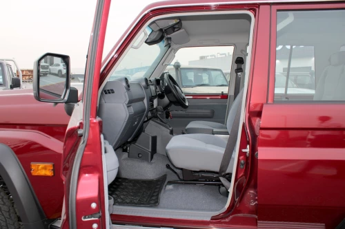 Toyota Land Cruiser LC76 Hardtop 2.8L Diesel 2025 - Red - Carsooq