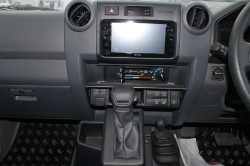 Toyota Land Cruiser LC76 Hardtop 2.8L Diesel 2025 - Red - Carsooq