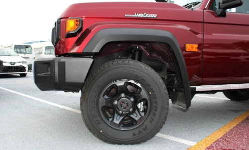 Toyota Land Cruiser LC76 Hardtop 2.8L Diesel 2025 - Red - Carsooq