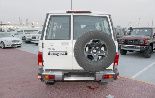 Toyota Land Cruiser LC76 Hardtop 2.8L Diesel MT 2025 - White - Carsooq