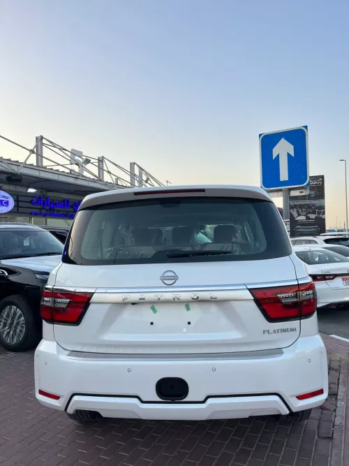 Nissan Patrol Platinum 5.6L Petrol 2025 - White - Carsooq
