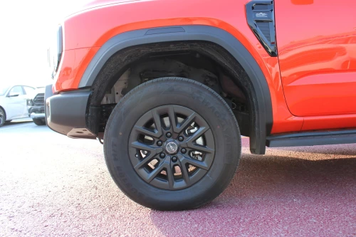 Chery Rely 2.4L Petrol Pickup 2025 - Orange / Black - Carsooq