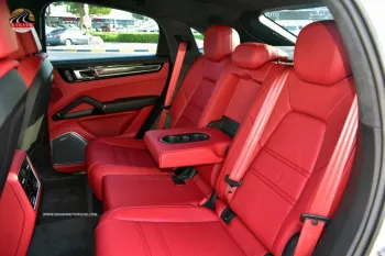 2022 PORCHE CAYENNE GTS COUPE V8 4.0L PETROL