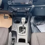 TOYOTA HILUX LIMITED 2.4L DIESEL 2026 MODEL YEAR 4X4 A/T WHITE COLOR - Thumbnail 15