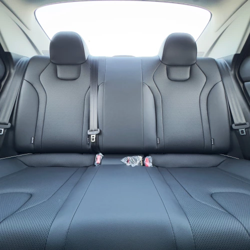 Hyundai Elantra 1.5L Petrol 2025 Model Year - White - Carsooq